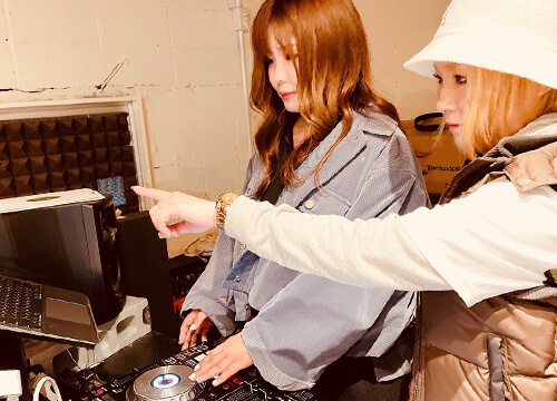 DJ LESSON